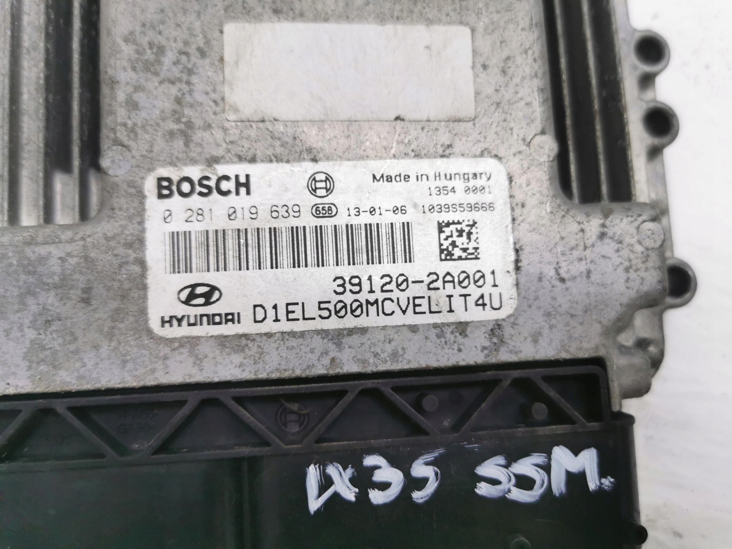 control unit of the engine HYUNDAI IX35 1.7CRDi 39120-2A001