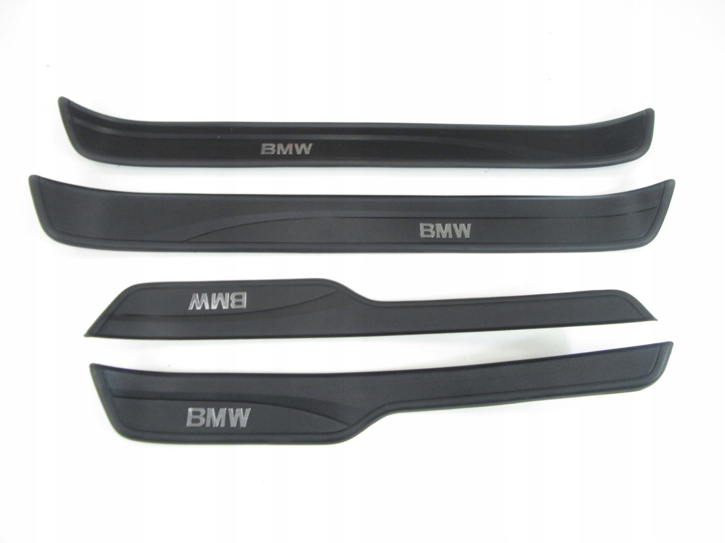moulage seuil ozdobne couvertures BMW e90 e91