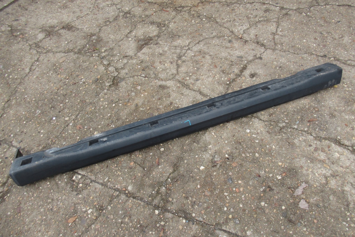 OPEL VECTRA C HB 04R moulding cap of the threshold left