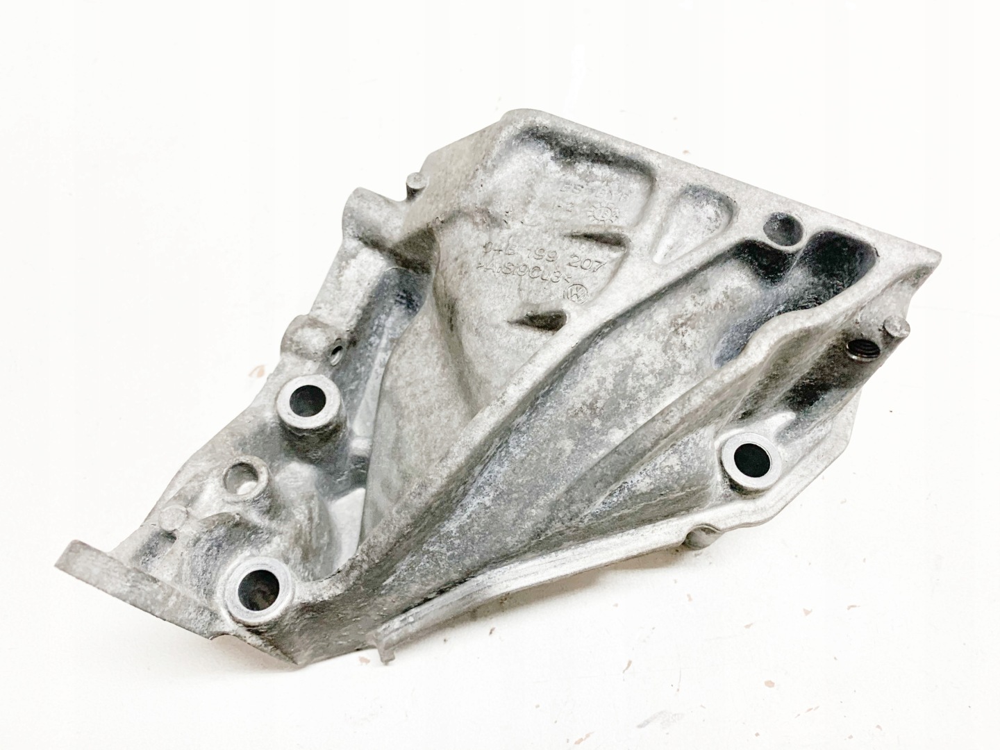 holder engine mount 04B199207 VW 1.4 TDI CUS