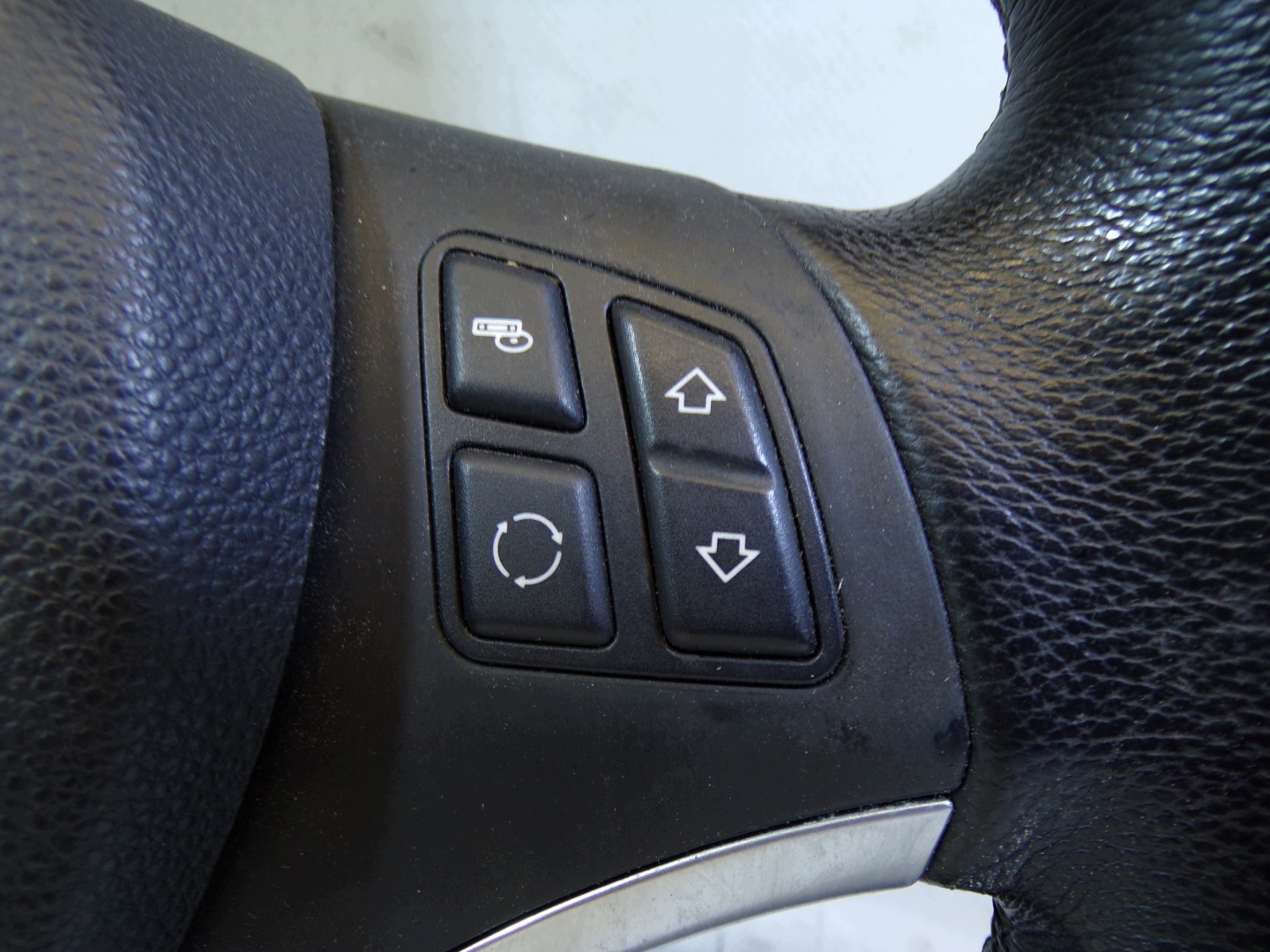 lenkrad Z Airbag BMW E87 MULTIFUNKCJA Leder (3)