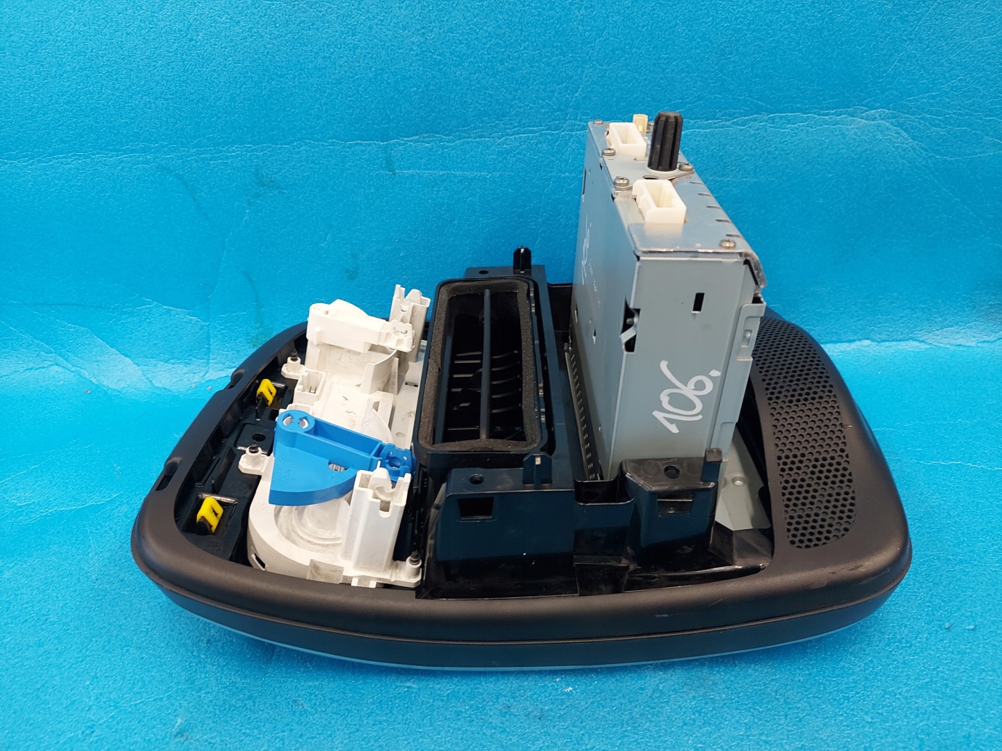 RADIO EKRAN CLIO IV 281077
