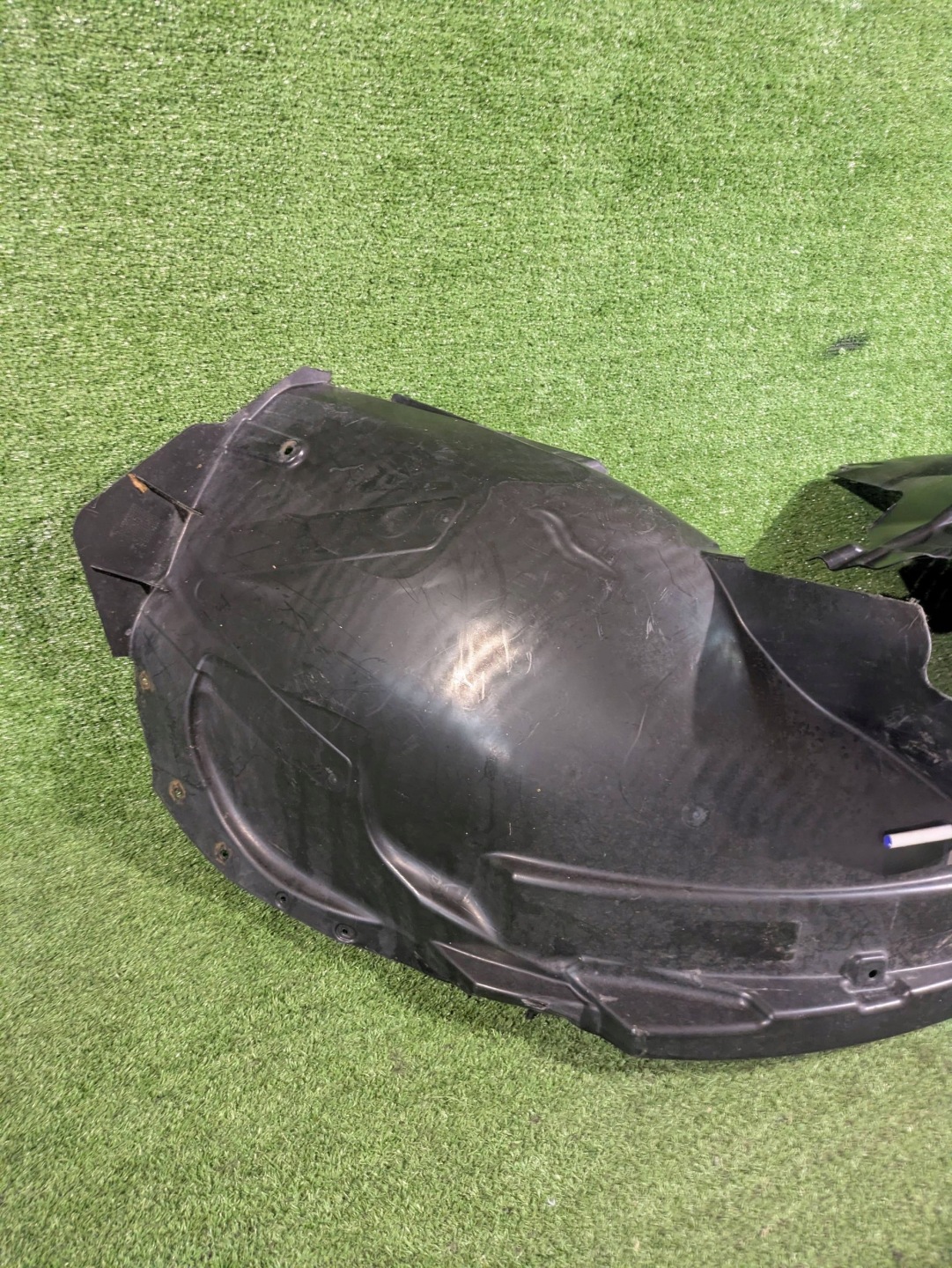 mudguard right front VOLVO XC60 II 17- NR.N156