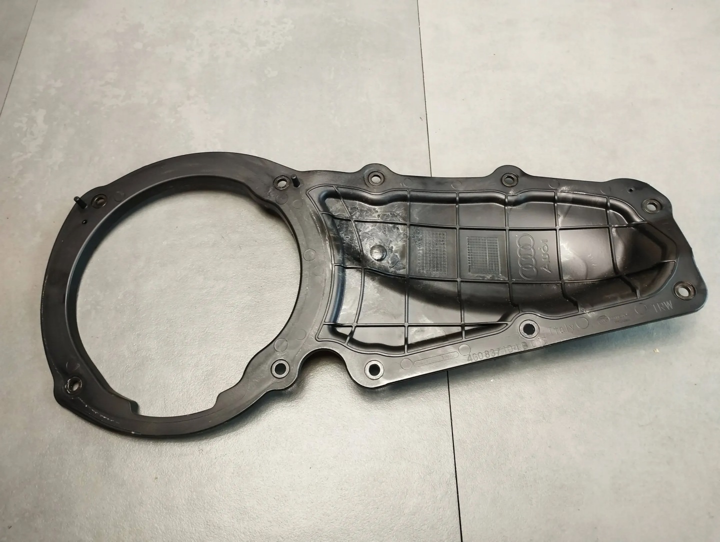 Audi A6 C7 4G Support plaque du haut parleur 4G0837104B