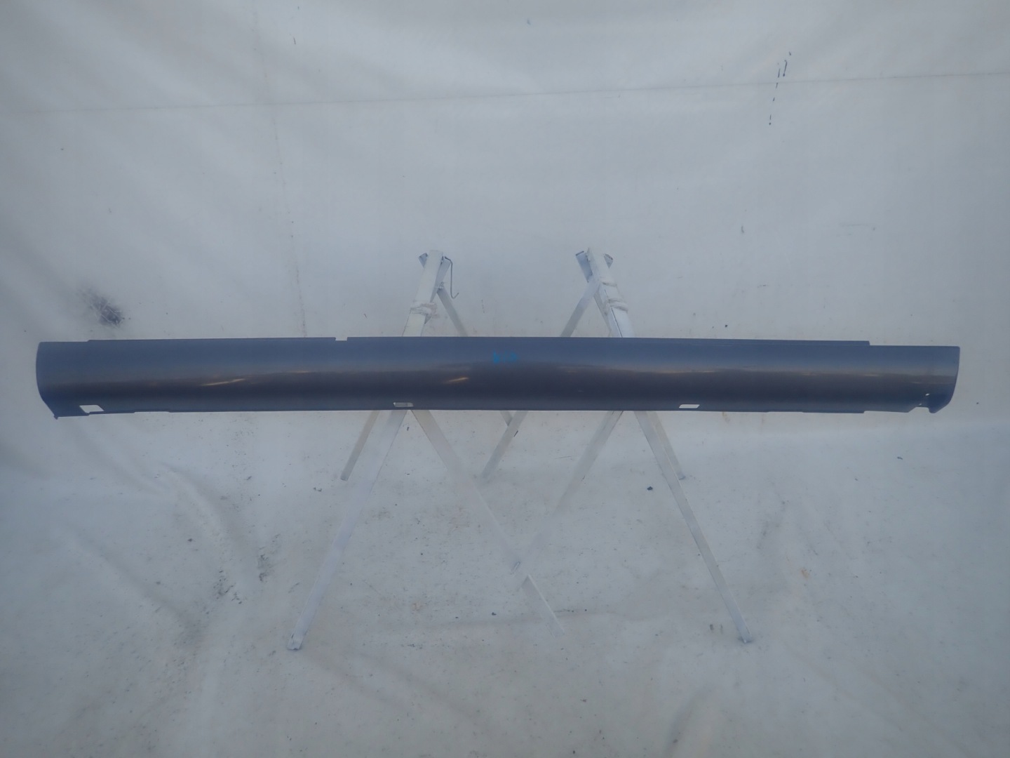 KIA SORENTO and LIFT 06-09 threshold right moulding threshold