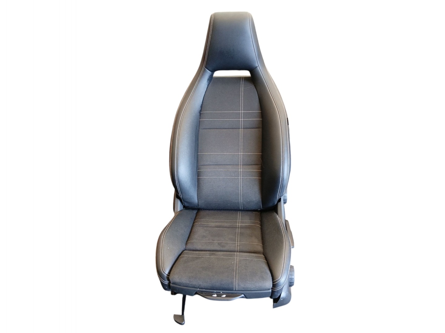 seat left front driver´s MERCEDES CLA W117 (15-17)