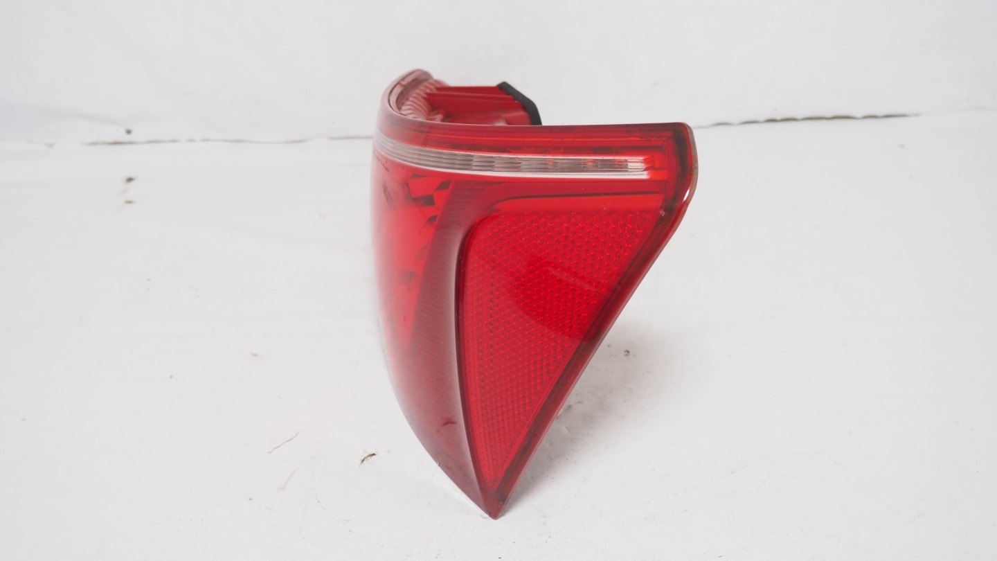 Audi Q5 8R light LED right rear part 8R0945094A