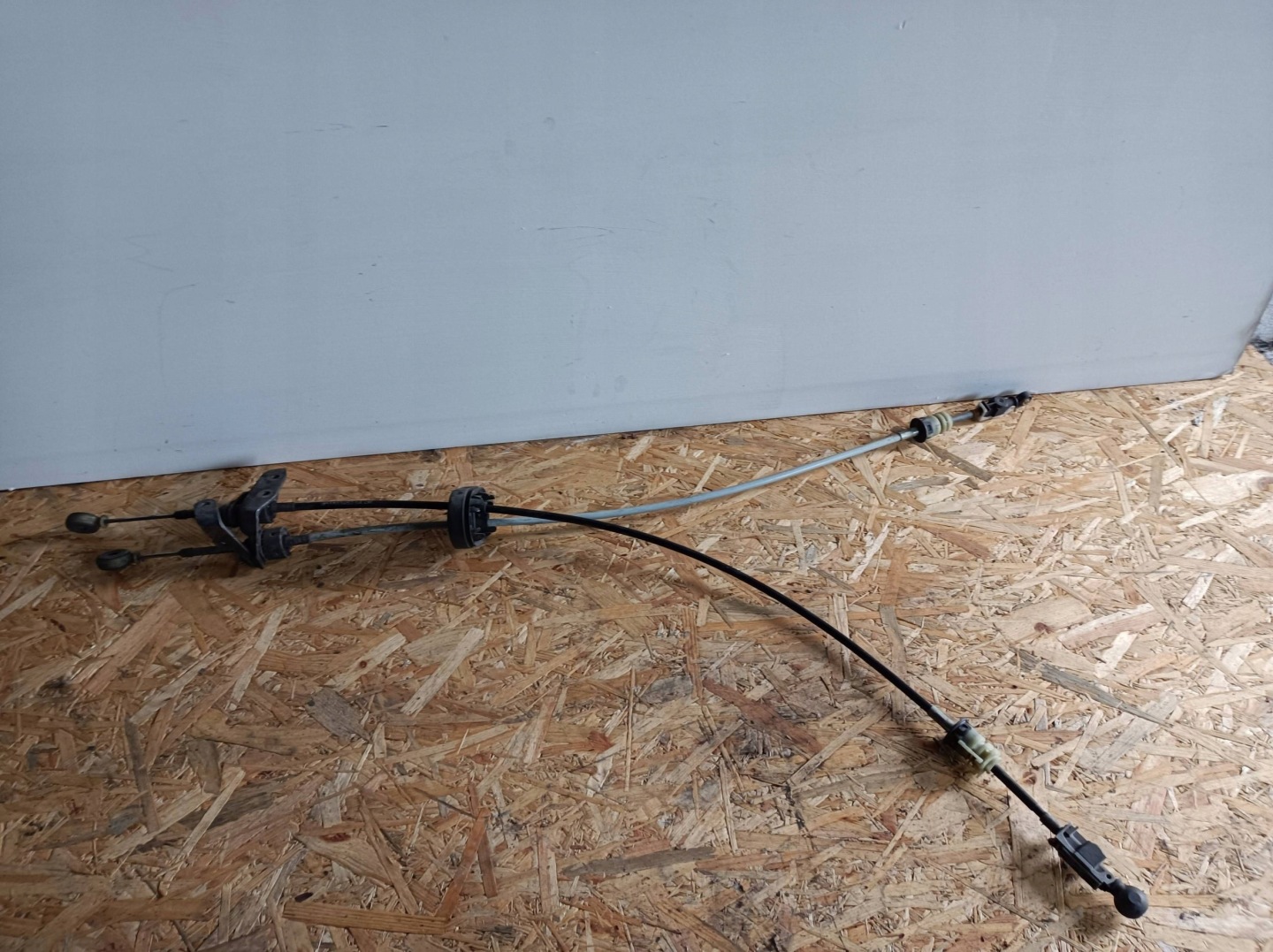 Câble Mécanisme levier vitesse Engrenage Complets Opel Vectra C/ Signum 55559460