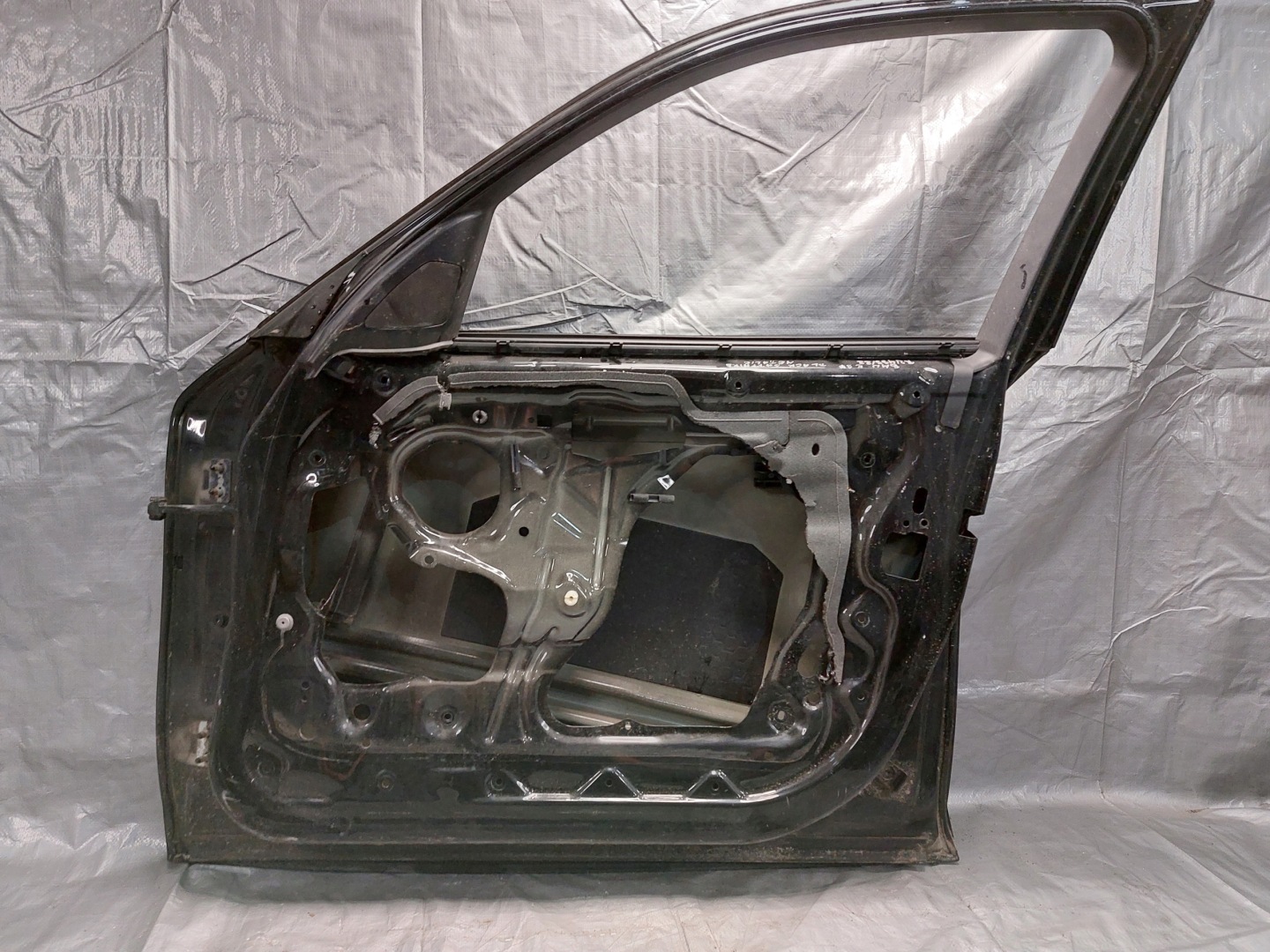 door right front BMW E87 BLACK SAPPHIRE METALIC