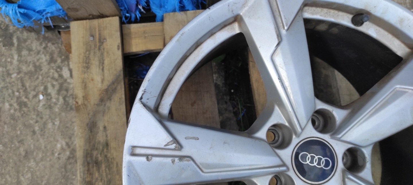 disk hliníkový Audi 8.0" x 18" 5x112 ET 39 4K0601025D