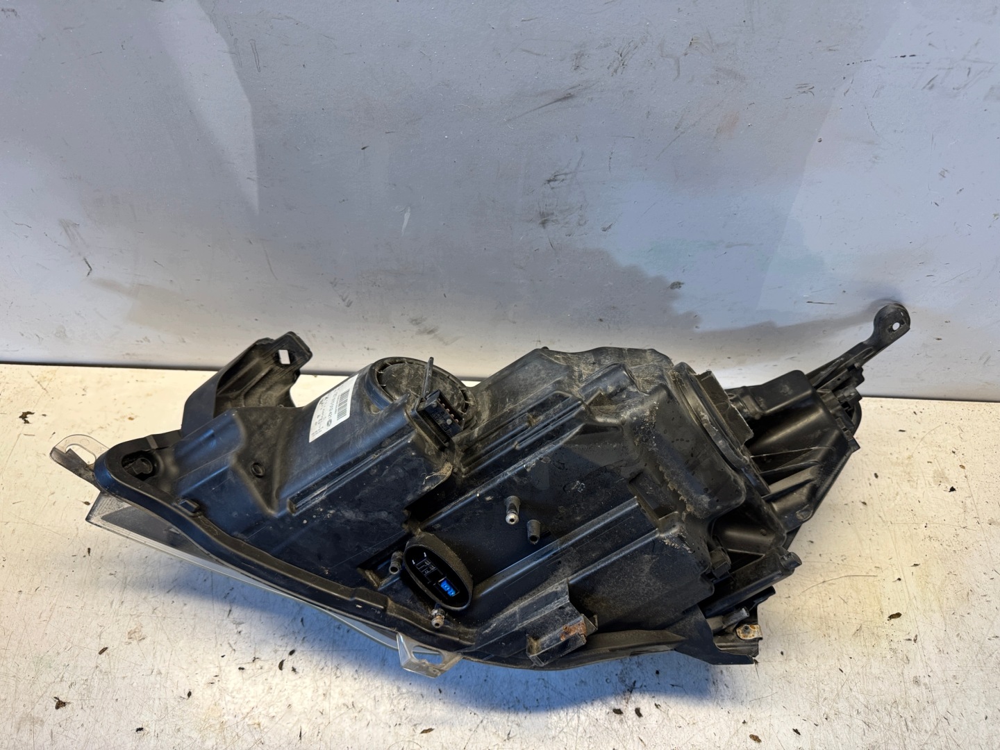 OPEL ASTRA J 4 REFLEKTOR right light right front BI XENON EU 1ZT010012-421