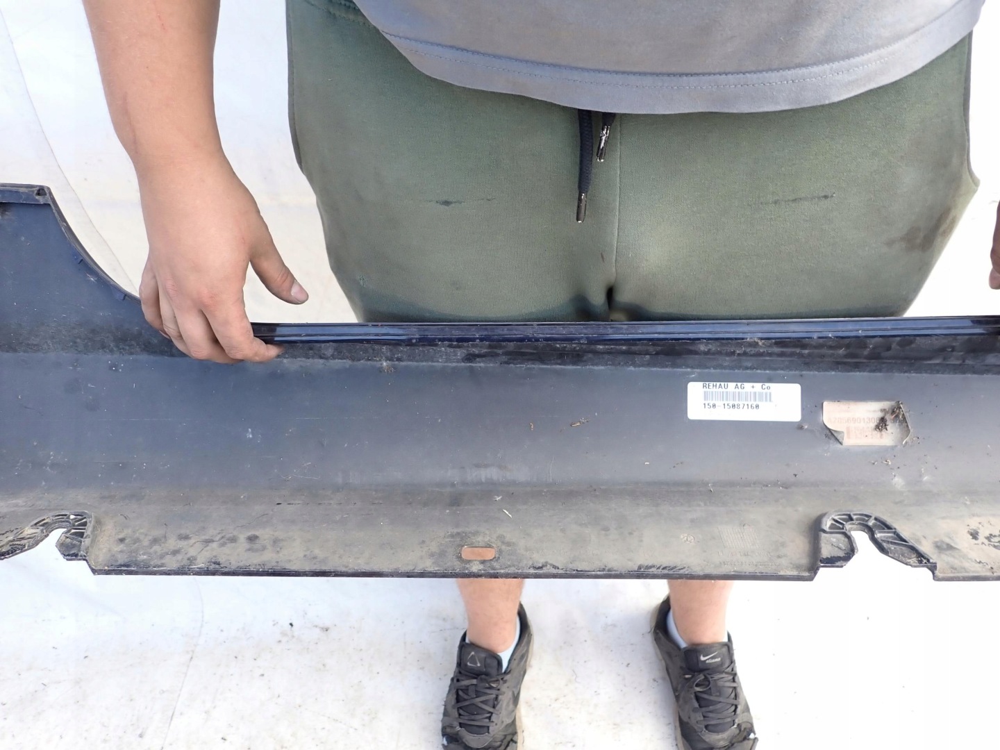 MERCEDES W205 COUPE 14- moulding threshold left