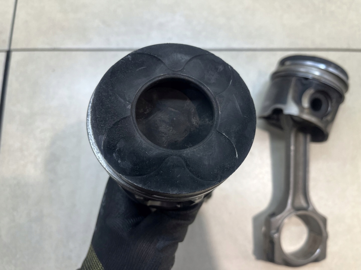 Piston Bielle CITROEN C5 2.2 HDI 85L105