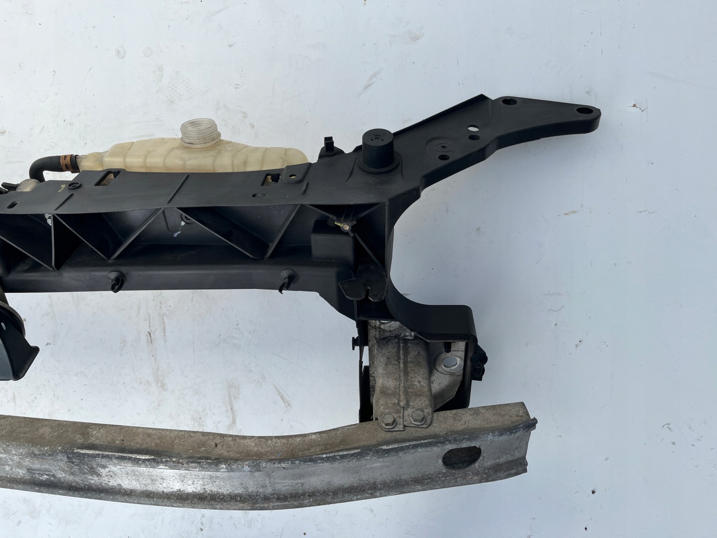 support panel for radiators sider pillar front Renault CLIO III 3 LIFT 09-12r.