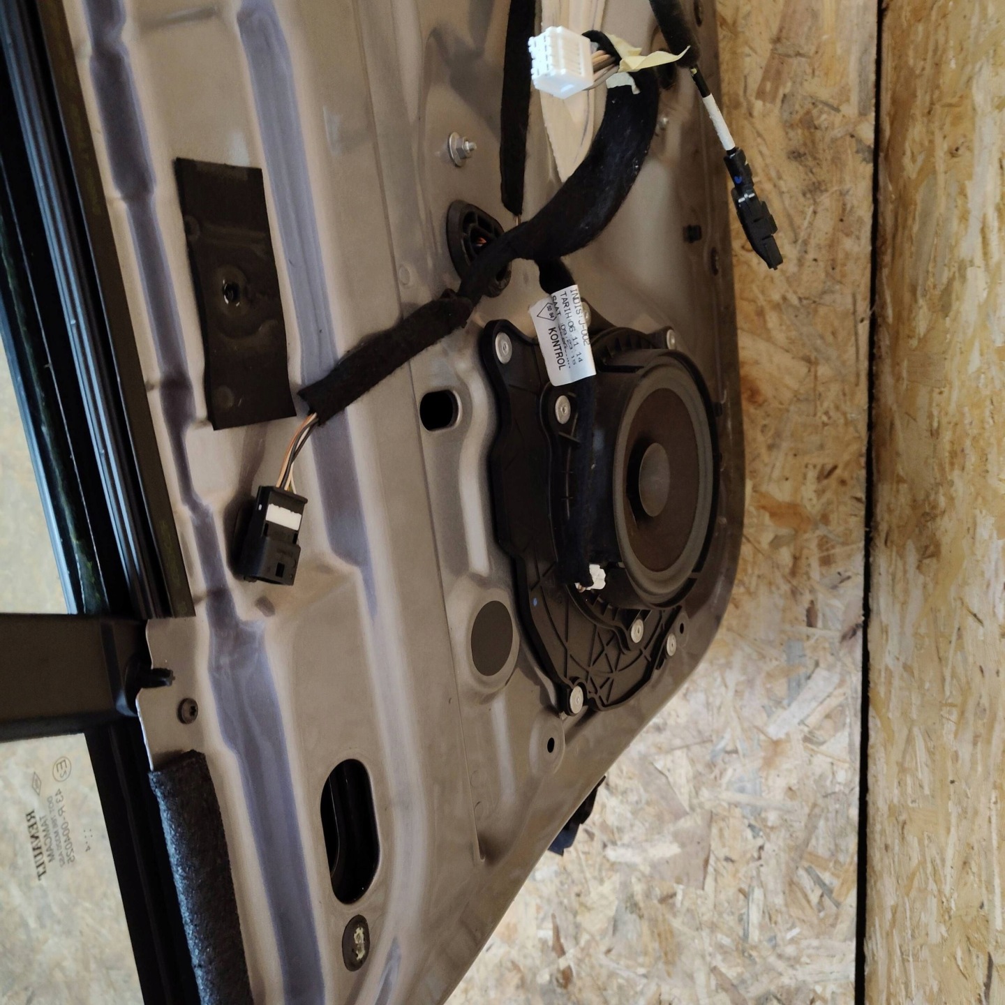 door front front side right Renault Clio IV