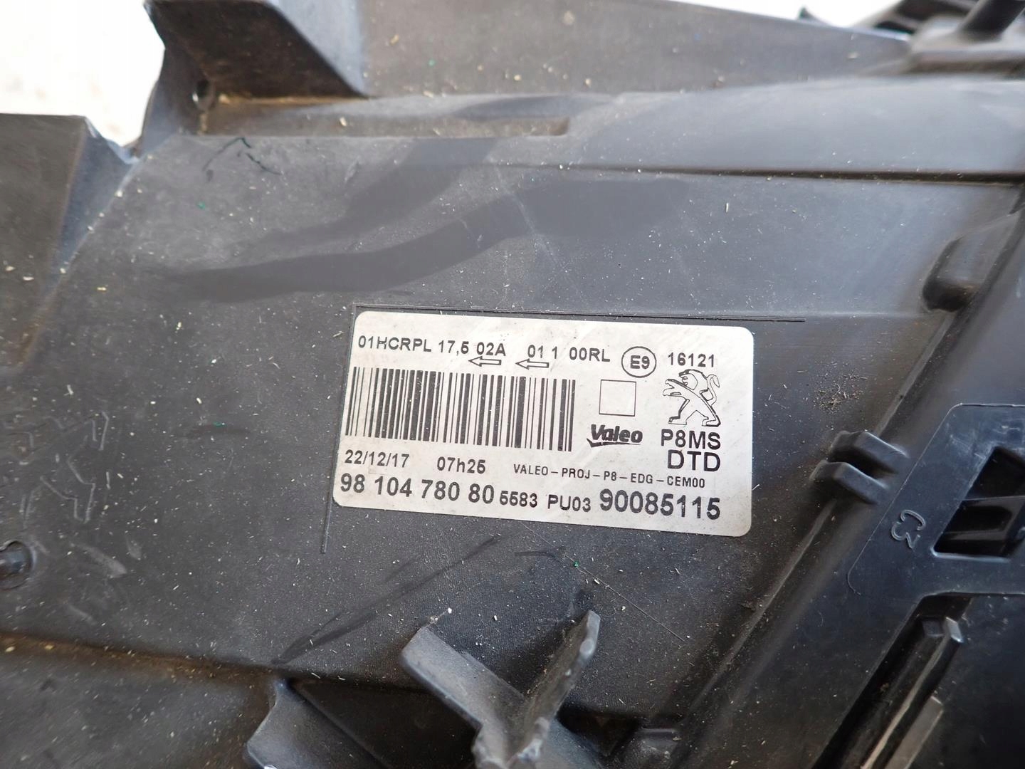 light front front right PEUGEOT 3088 5008 II 2016- 9810478080
