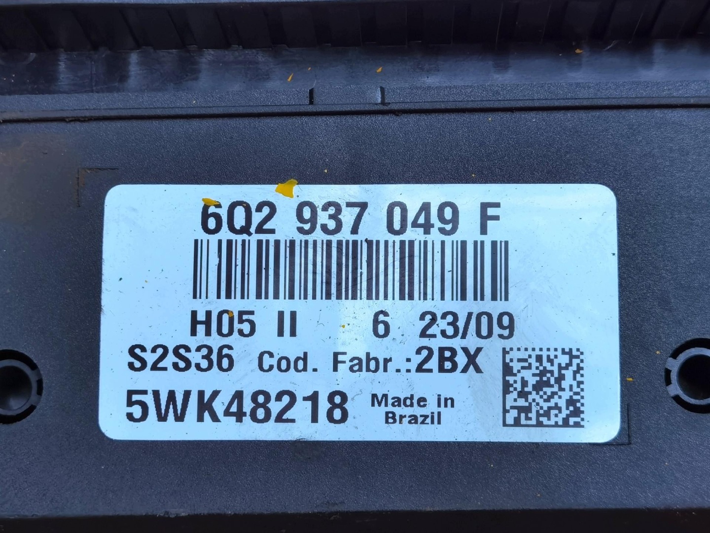 Unité commande confort Volkswagen Fox 2 5Z 2009 6Q2937049F
