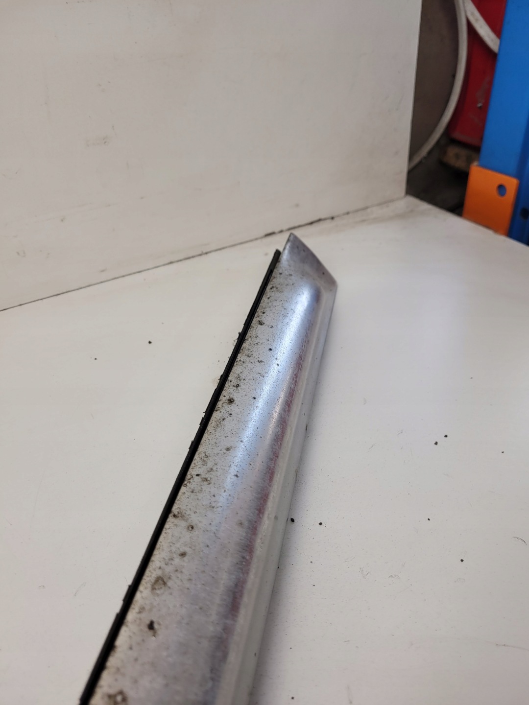 moulding door left front AUDI A6 C6 ALLROAD 4F9853959A