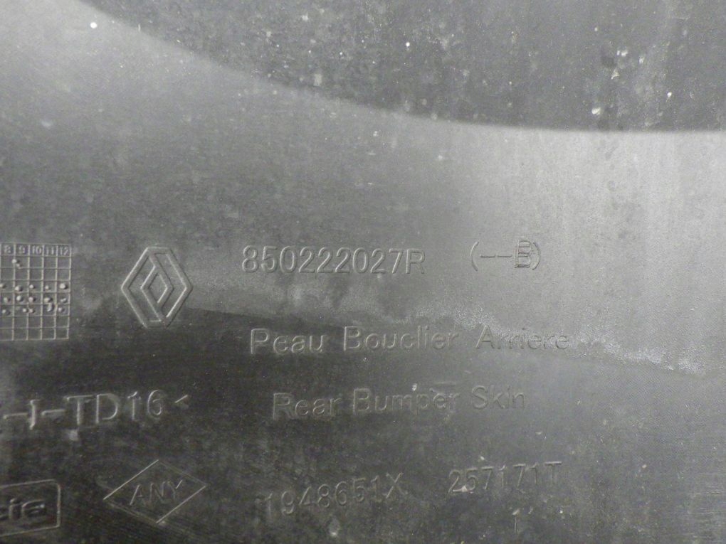 DACIA DUSTER 2 II 17- Paraurti posteriore