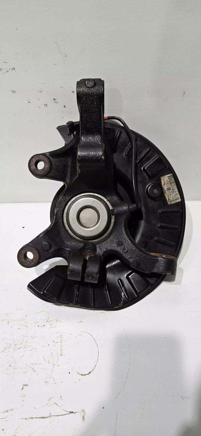 Mozzo FUSELLO perno mozzo sinistra Anteriore VITO W447 14