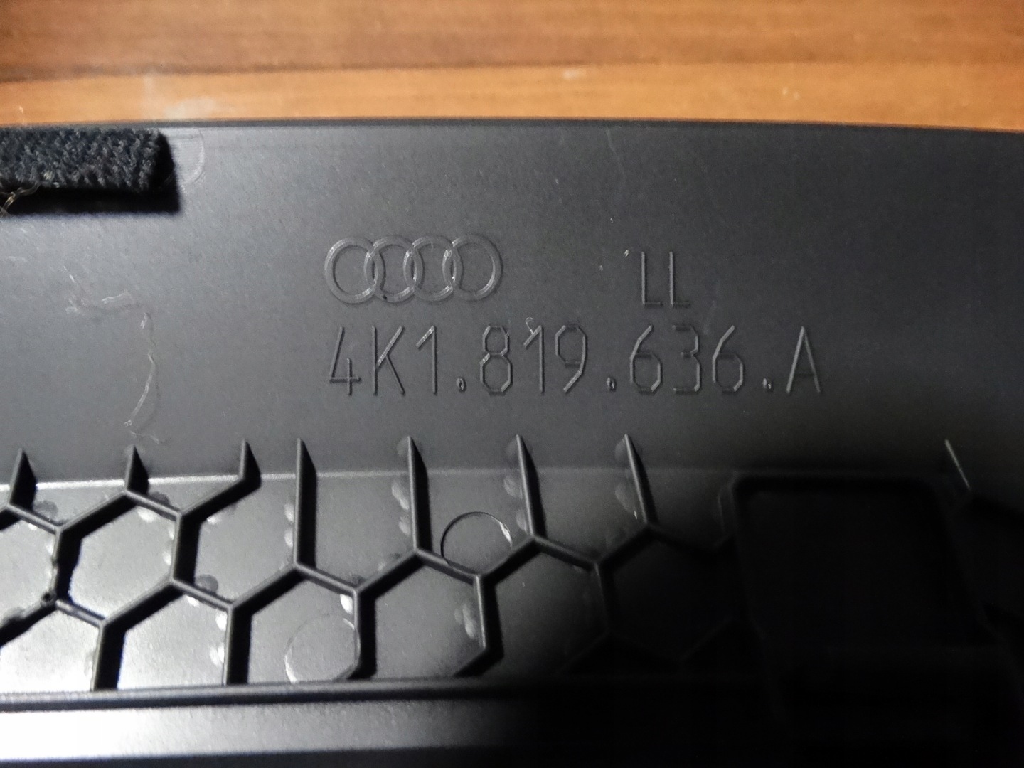 IDEALNA Châssis KRATKI Console AUDI A6 C8 A7 1