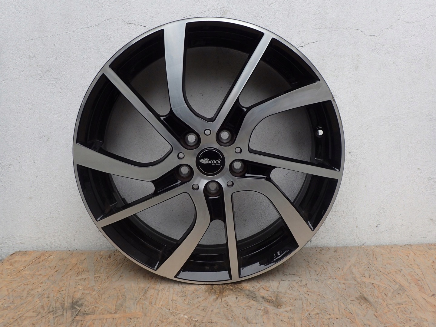 disk hliníkový BMW I3 BROCK E51-509 19\ ET28