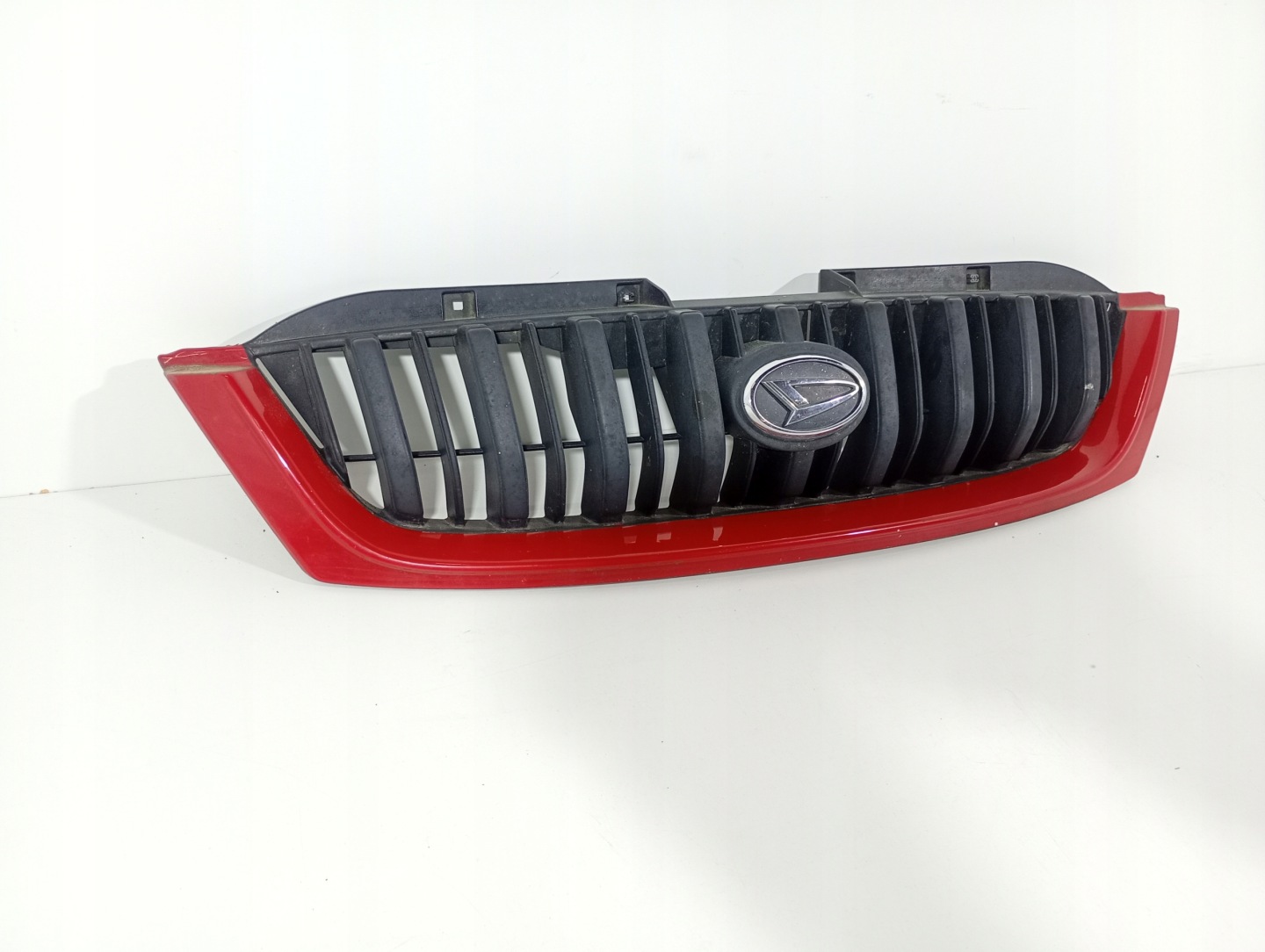 DAIHATSU TERIOS LIFT 00-06 grill grille radiator