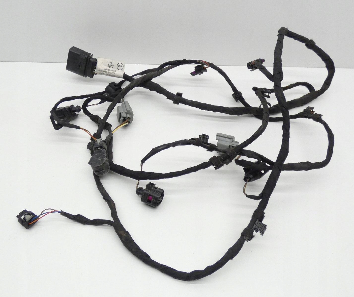 VW PASSAT B8 3G0971095C below 6 PDC + 1 sensor wiring bundle front