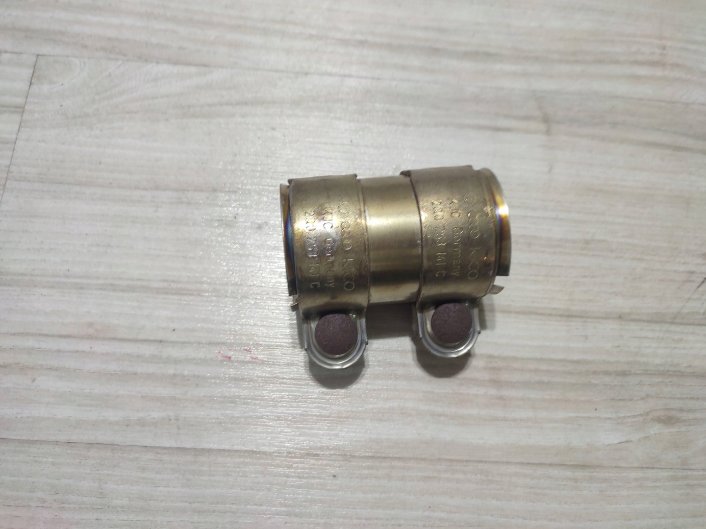 Skoda Scala 2020 caliper obejmy rury tlumika