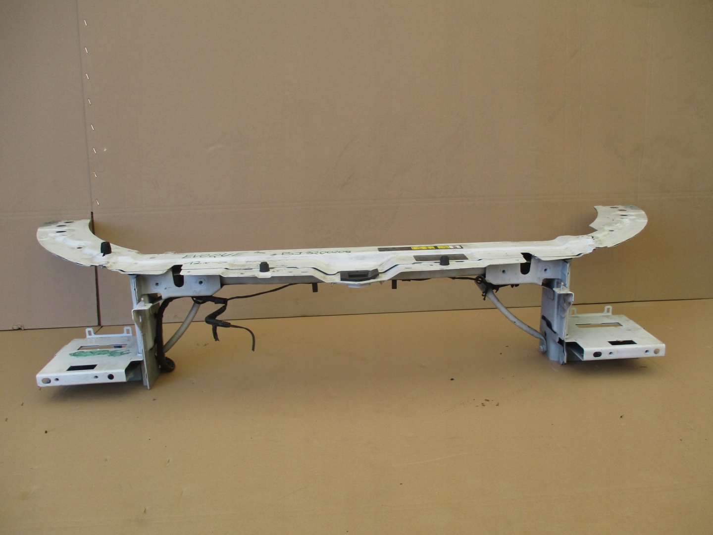 front body wall front glowny Land Rover Evoque lift BJ 3200208