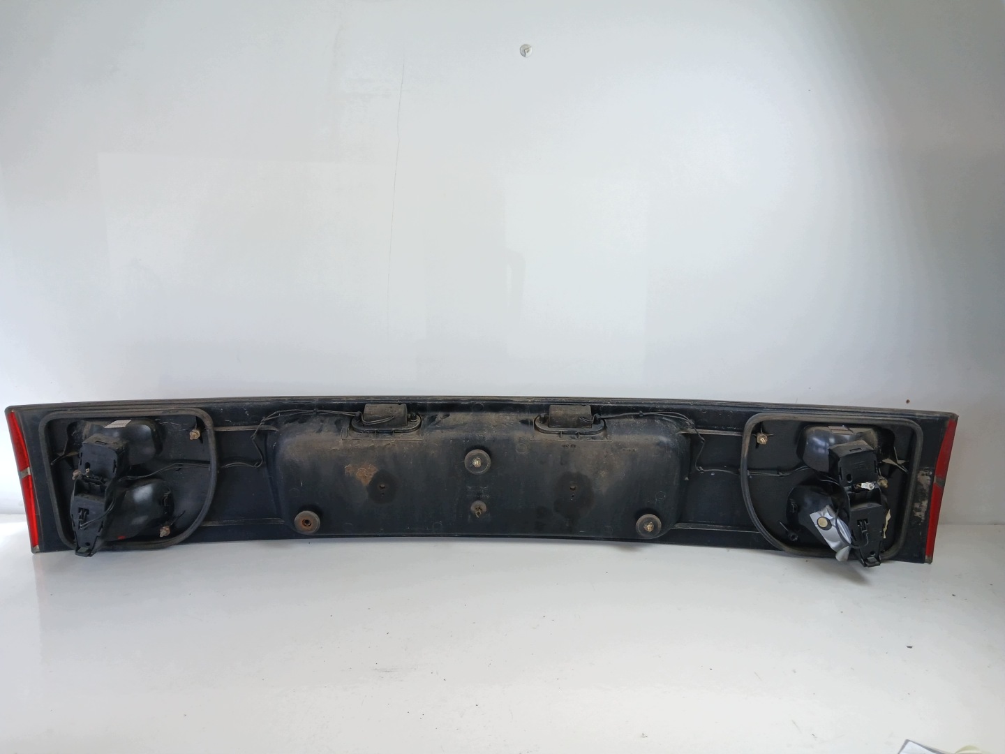VW SHARAN and cap bonnet boot