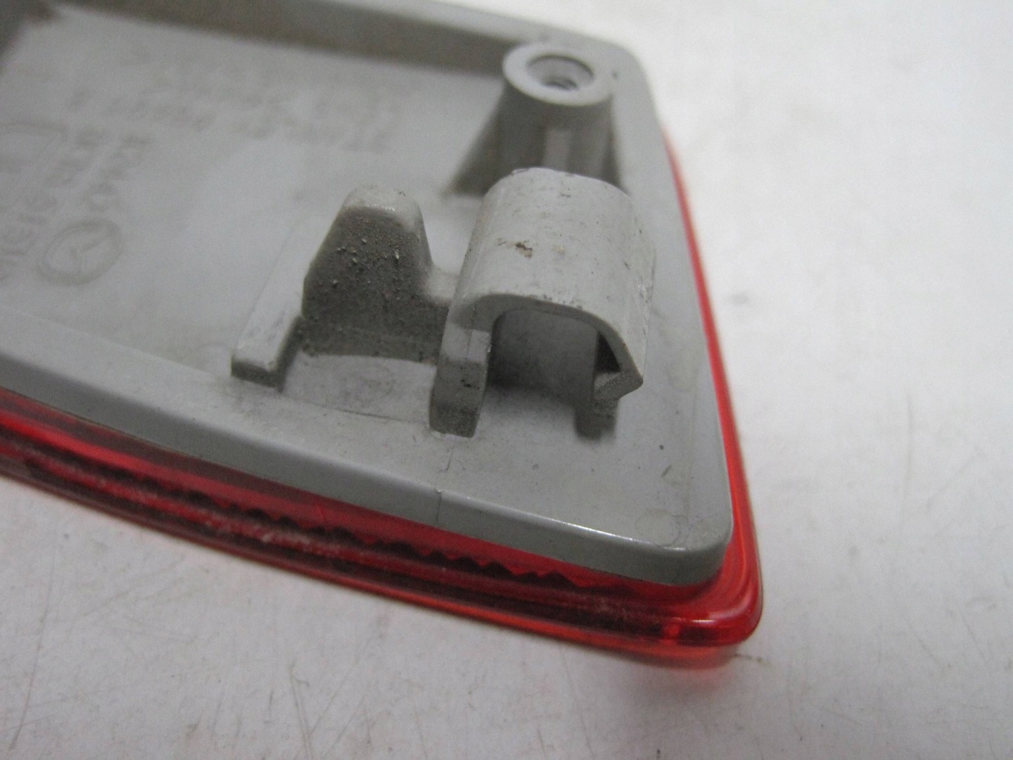 ODBLASK Leuchte hinten heck links MAZDA 3 III BCW8-515M0