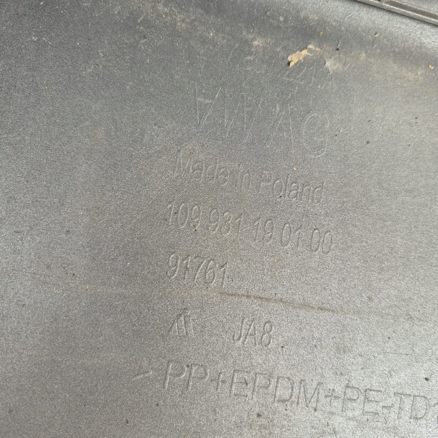 VW CADDY IV 4 20-> Stoßstange vorne vorne 4XPDC