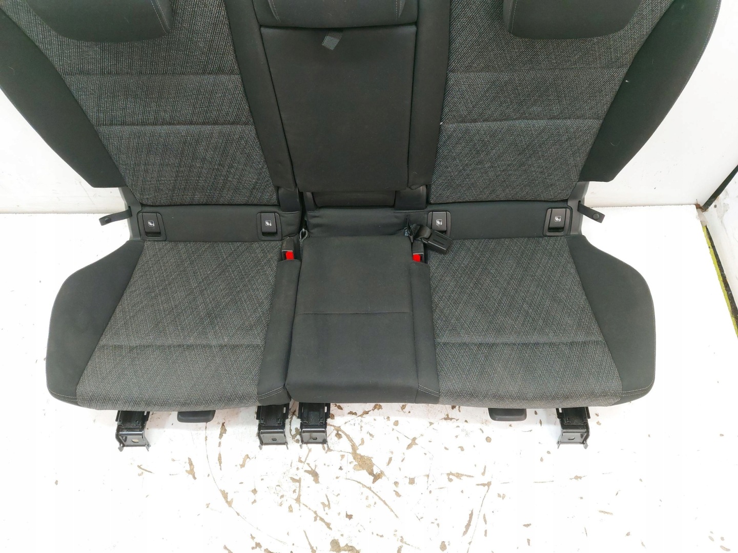 BMW U06 200i Siège komplet UK RHD