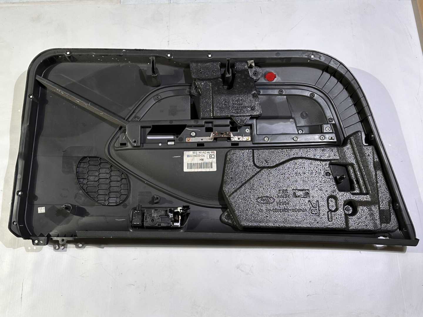 side door upholstery side right right Ford Mustang 2005 - 2009