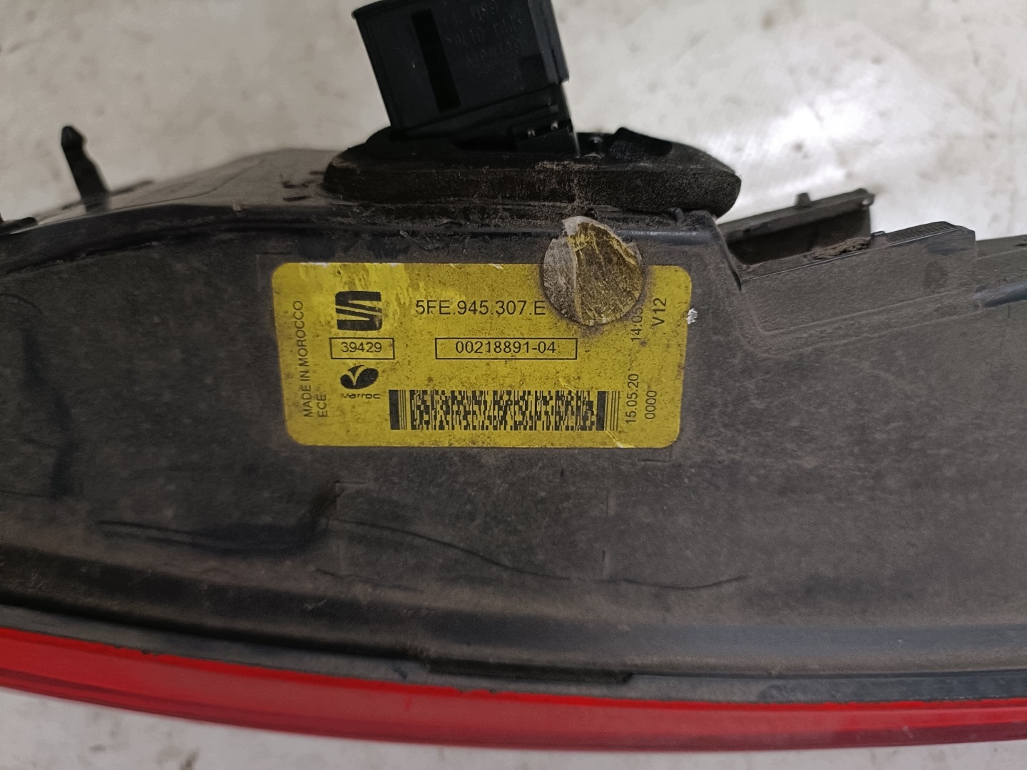 ^ SEAT LEON IV 4 cap light LED rear part rear central 5FE945307E
