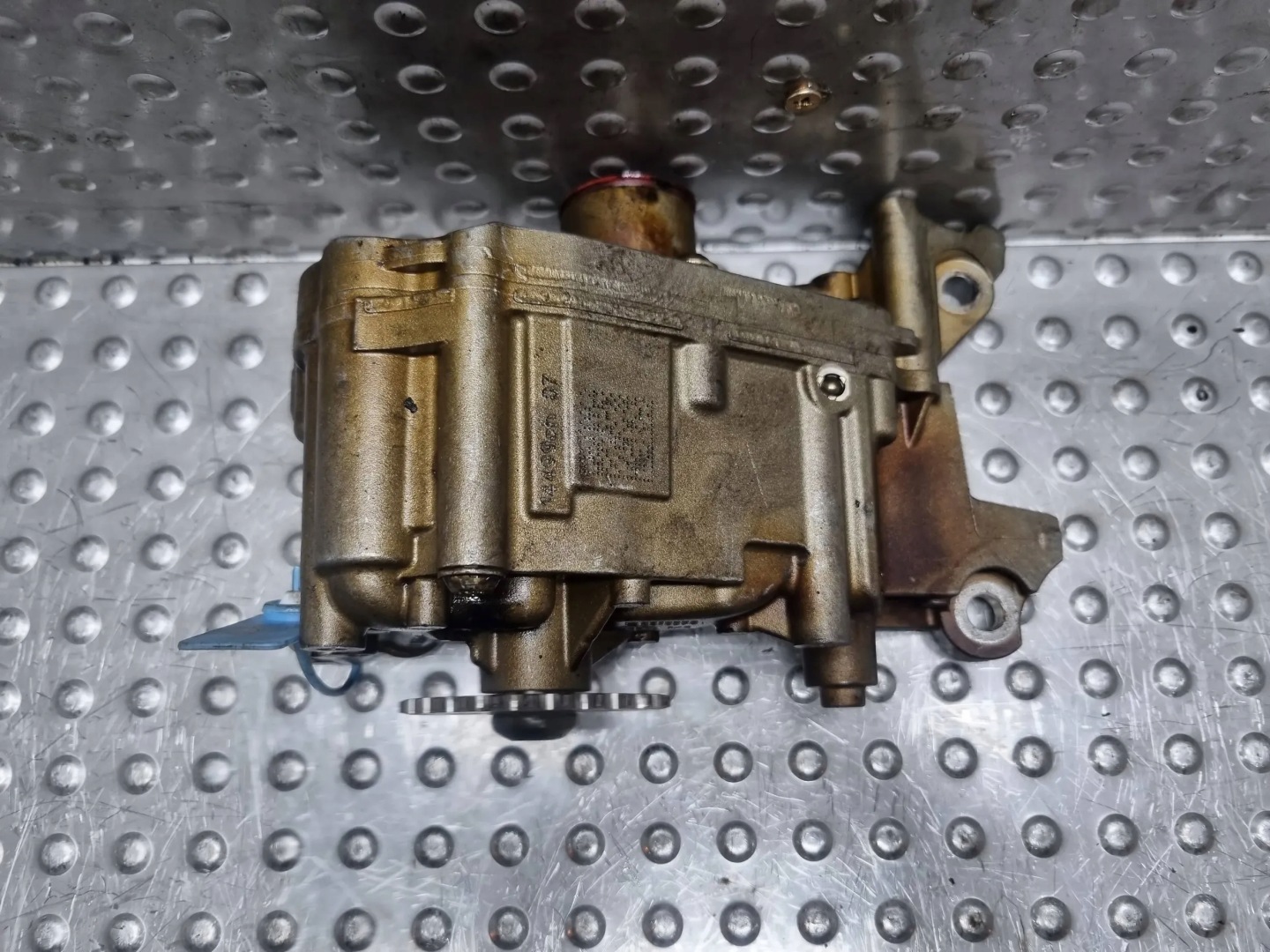 oil pump 7573748 BMW E60 E90 N53B30 2.0 3.0B