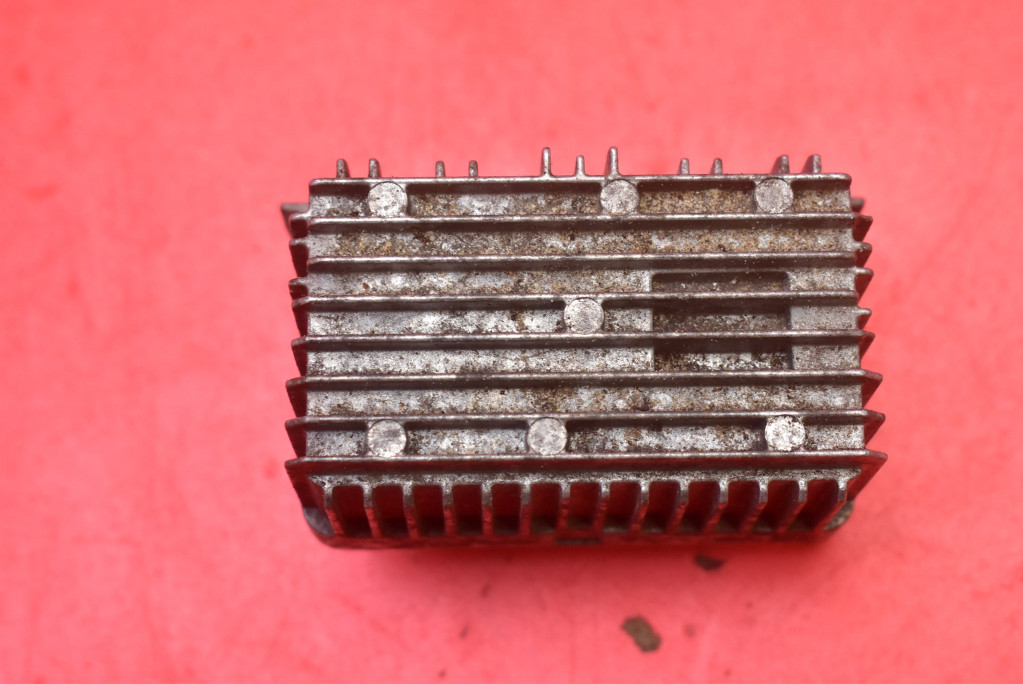 IMMO computer running board 55574903 0281016704 13327313 OPEL INSIGNIA A 2.0 CITD