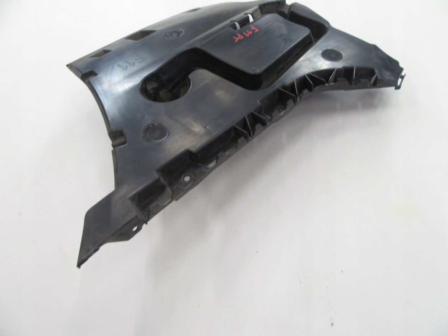console bracket holder bumper bracket right rear part BMW F11