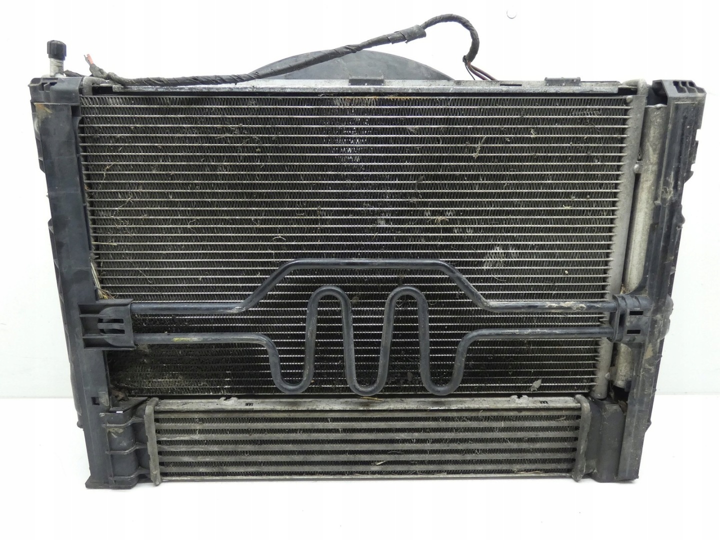 KOMPLET chladiče + ventilátor BMW X1 E84 2.0D MANUAL 781028104