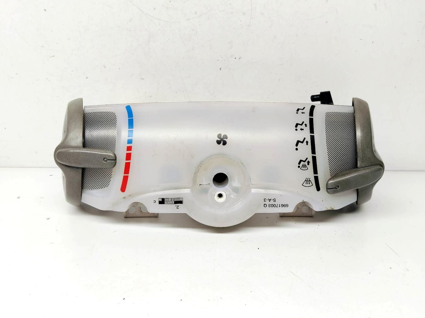 Panel bocchette manuale Peugeot 107 3D 1.0 P69610003B