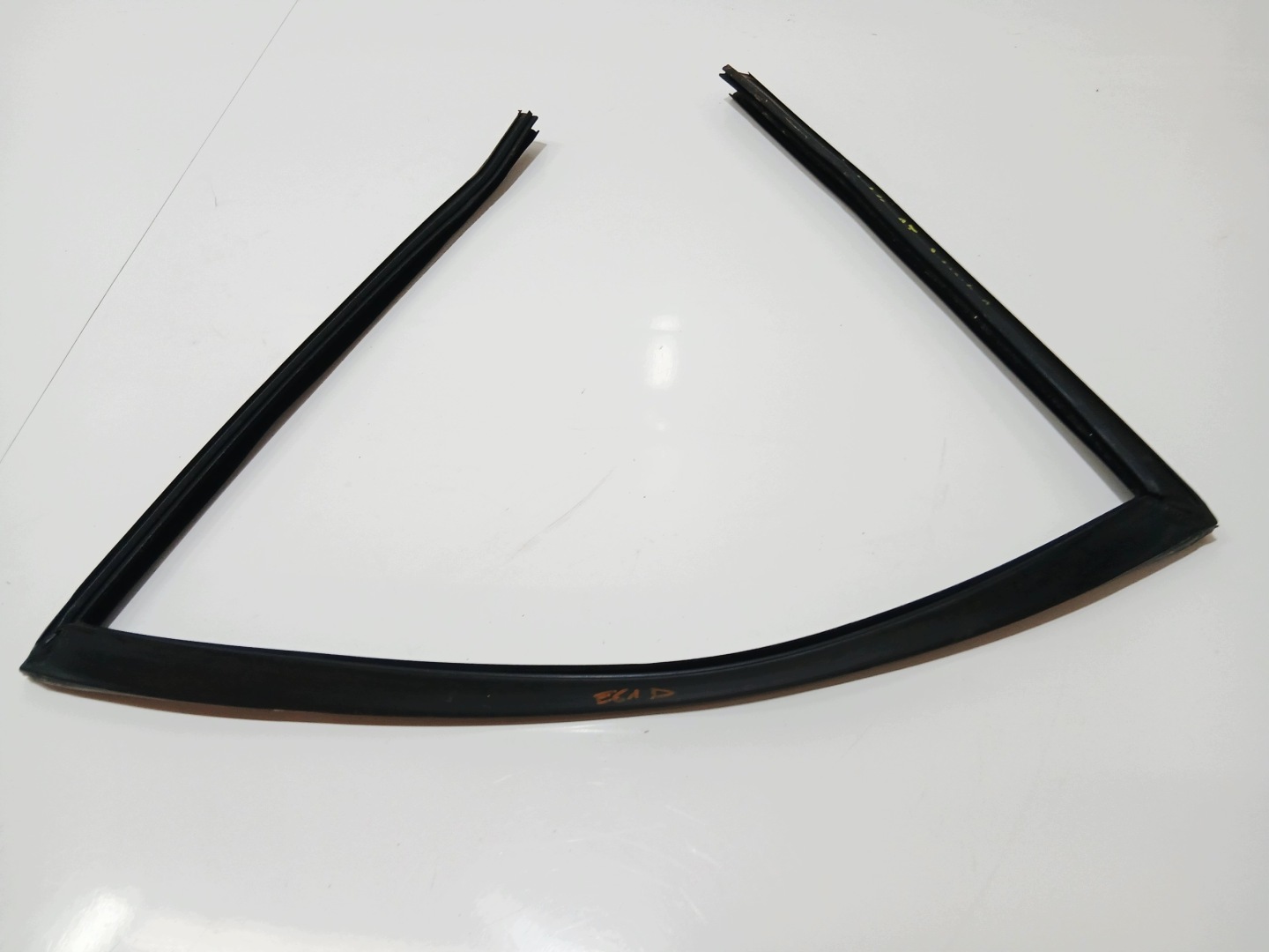 dichtsatz fenster PODWOJNEJ rechts heck BMW E61 LCI