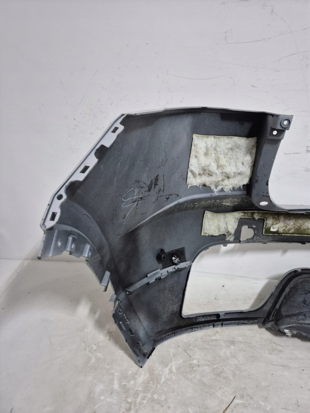 JAGUAR E-PACE R-DYNAMIC 17- bumper rear part rear PDC J9C3-17D781-A