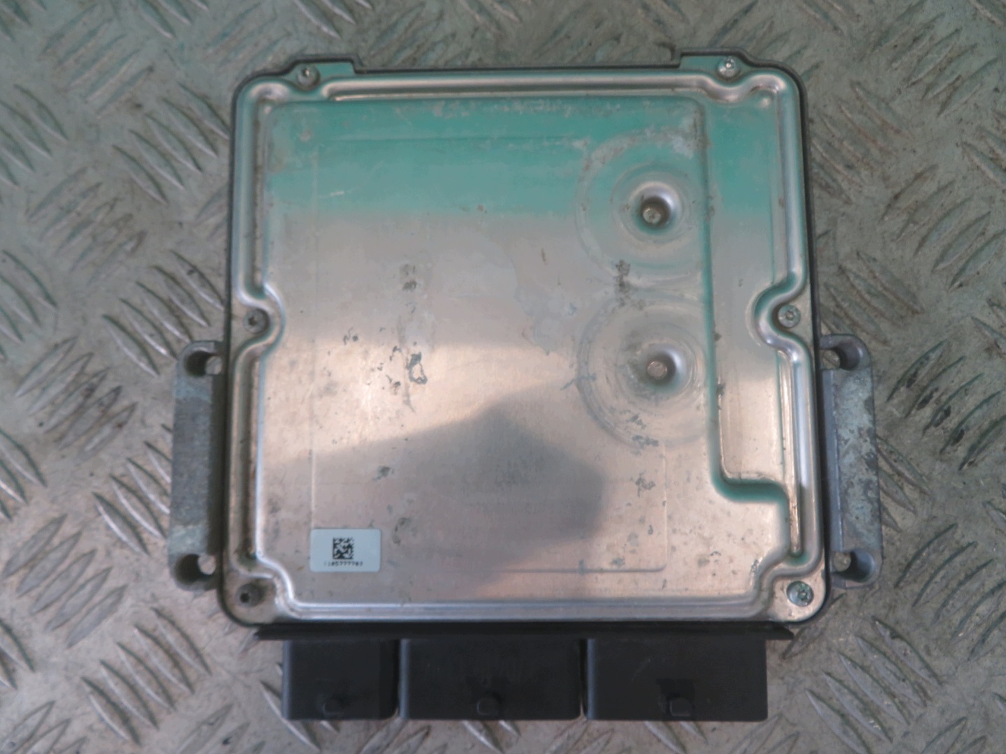 computer control unit of the engine MASTER MOVANO NV400 2.3 15R 0281030576