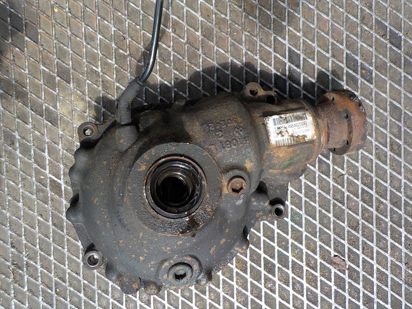 LAND ROVER L322 3.0 D 0RG diff differential differential 4.10 TBB000061