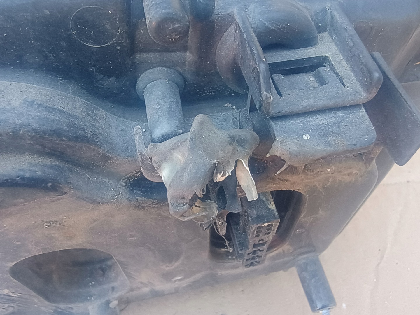light front right BI XENON AUDI A8 D3