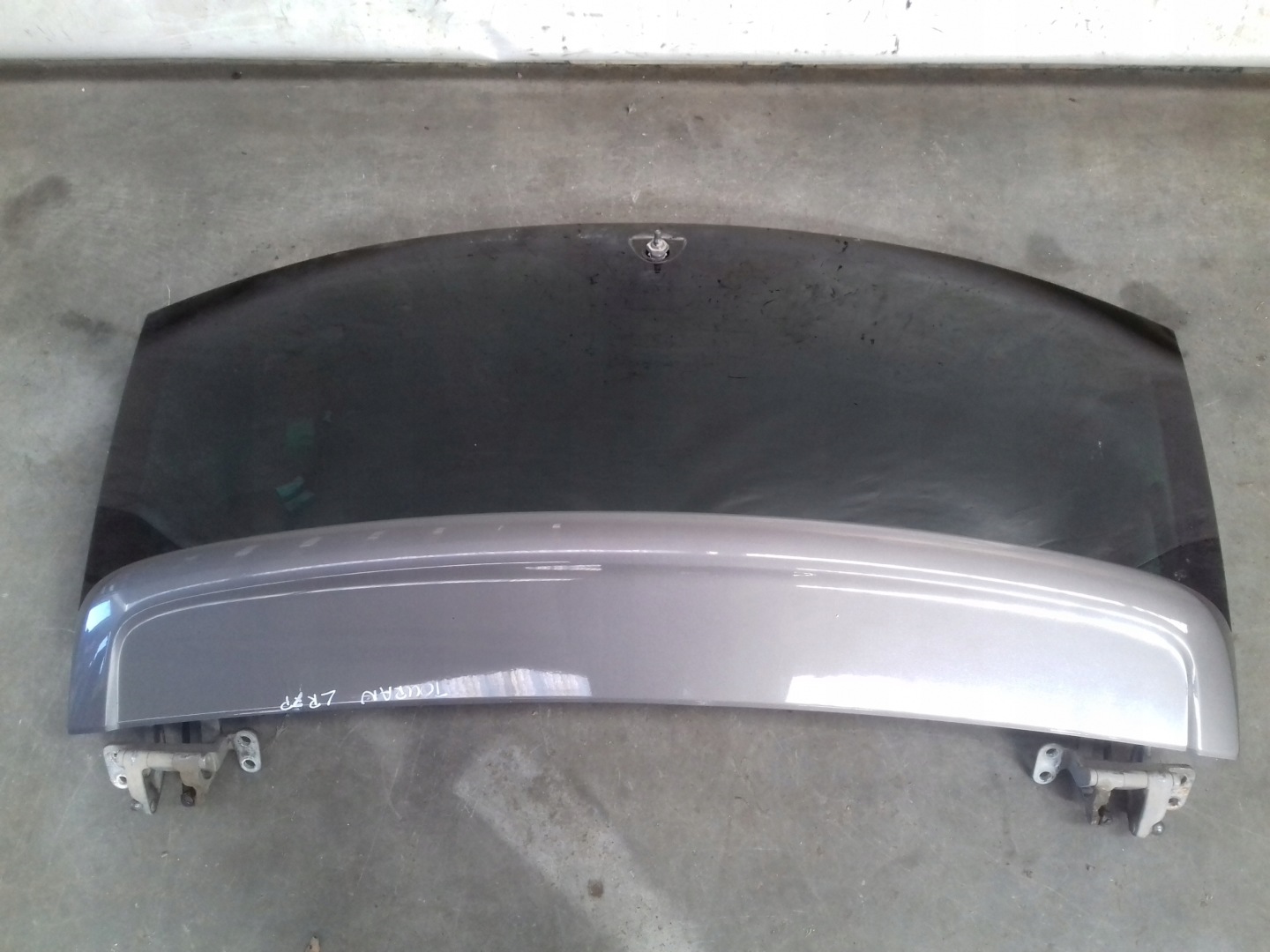 window bonnet LR7P VW Touareg