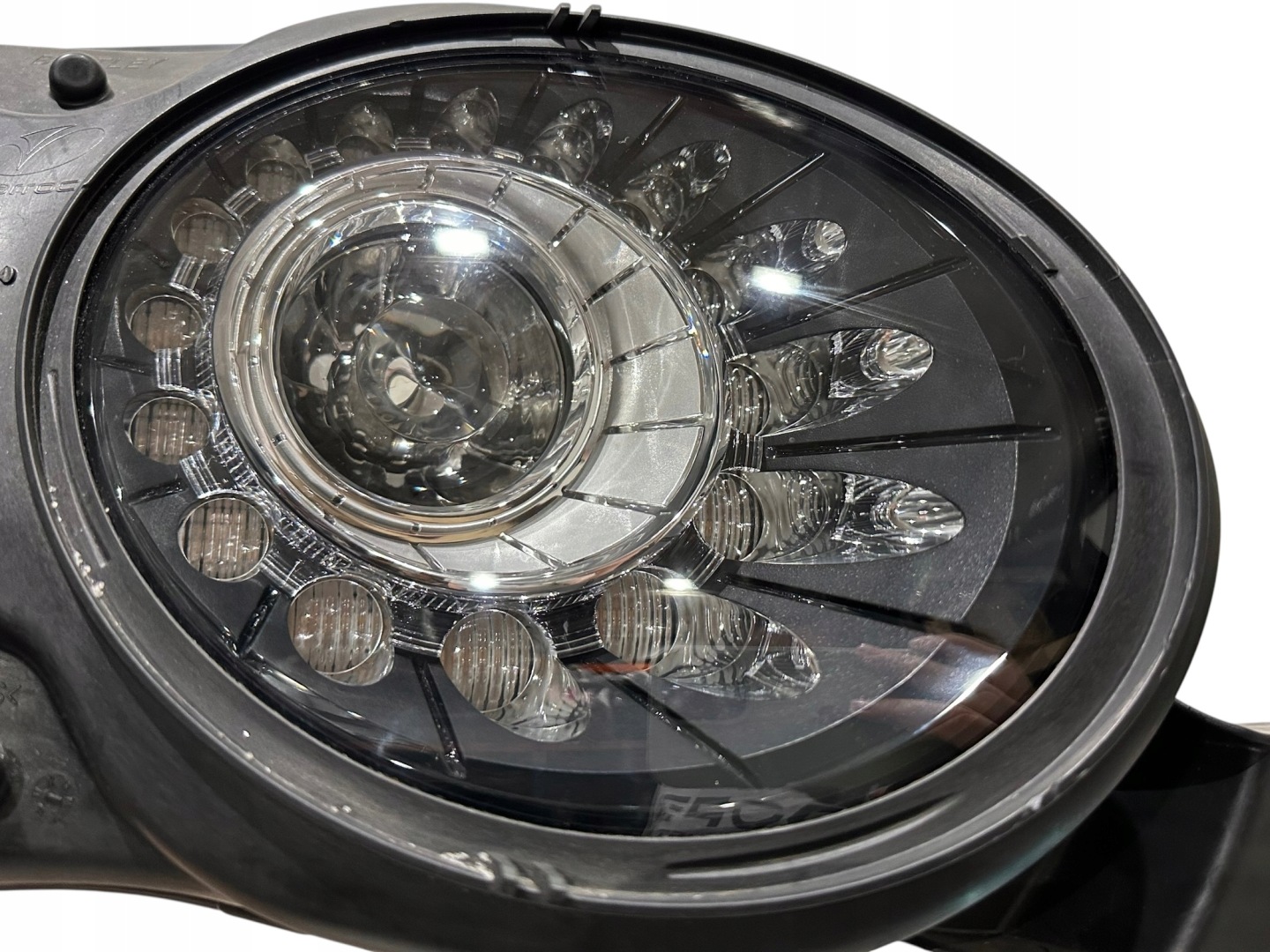 BENTLEY FLYING SPUR light RH LHD DARK