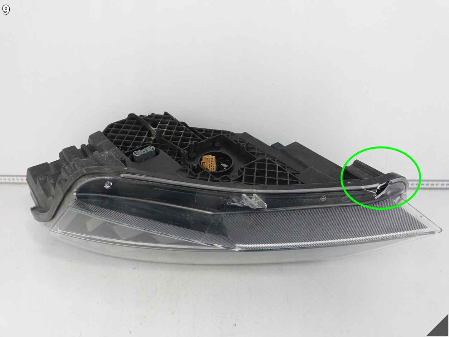 SKODA SUPERB III 3 3V0 3V1 15-19 light HEADLIGHT XENON + LED left front EU