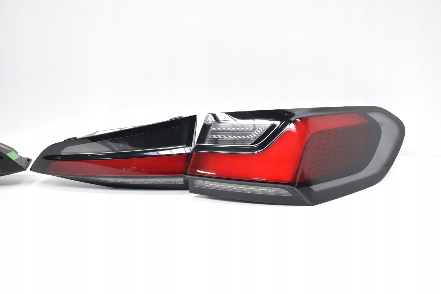 lights rear part rear. left right BMW 2 U06 LED